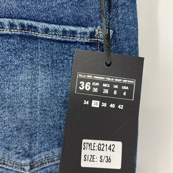 Estee Brown NWT mom fit jeans women’s small - Picture 5 of 8